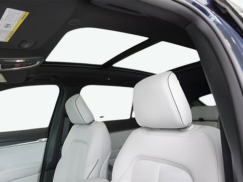 Used 2025 Jeep Wagoneer S Limited image 8