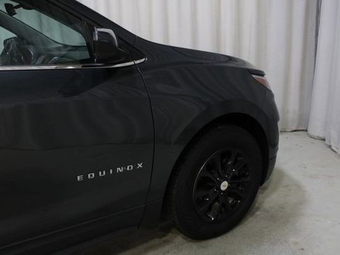 Used 2020 Chevrolet Equinox LT FWD image 28