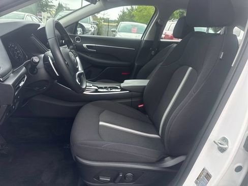 Used 2022 Hyundai Sonata SEL FWD image 9
