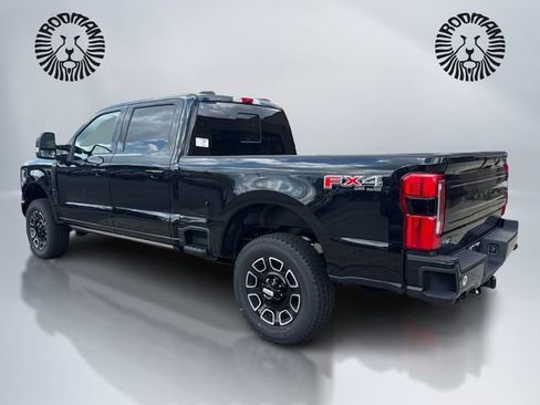 New 2026 Ford F350 Platinum w/ FX4 Off-Road Package AWD/4WD image 9