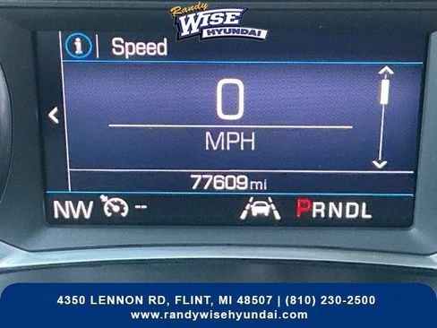 Used 2020 Chevrolet Equinox LT FWD image 19