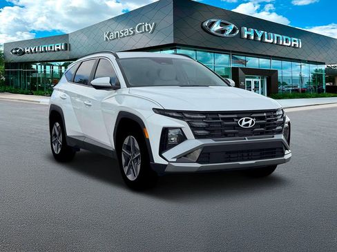 New 2026 Hyundai Tucson SEL image 11