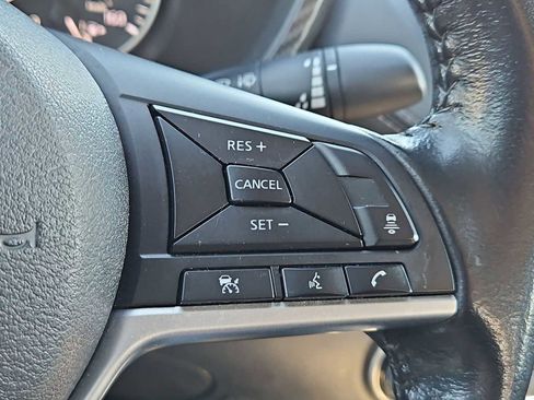 Used 2022 Nissan Sentra SV image 23