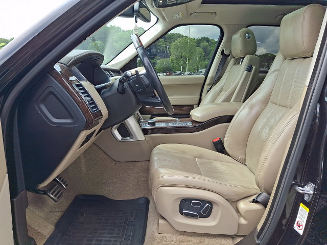 Used 2015 Land Rover Range Rover Supercharged AWD/4WD image 2
