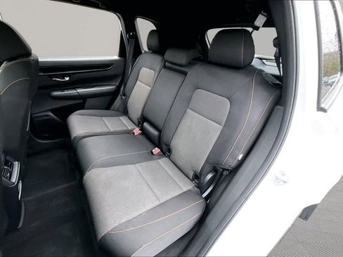 Used 2024 Honda CR-V Sport image 15