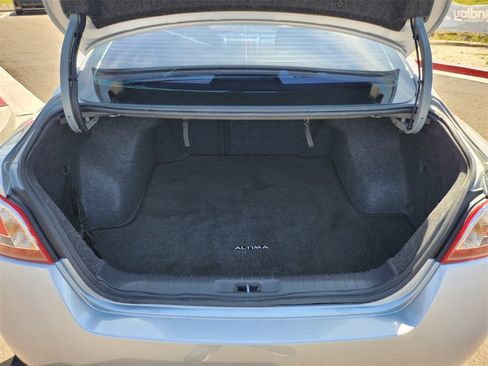 Used 2013 Nissan Altima 2.5 SL w/ Technology Pkg image 13