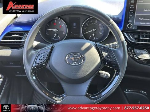 Certified 2022 Toyota C-HR XLE FWD image 14