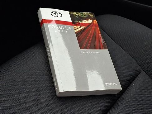 Used 2024 Toyota Corolla LE FWD image 25