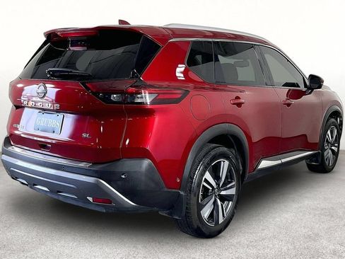 Used 2023 Nissan Rogue SL w/ SL Premium Package FWD image 4