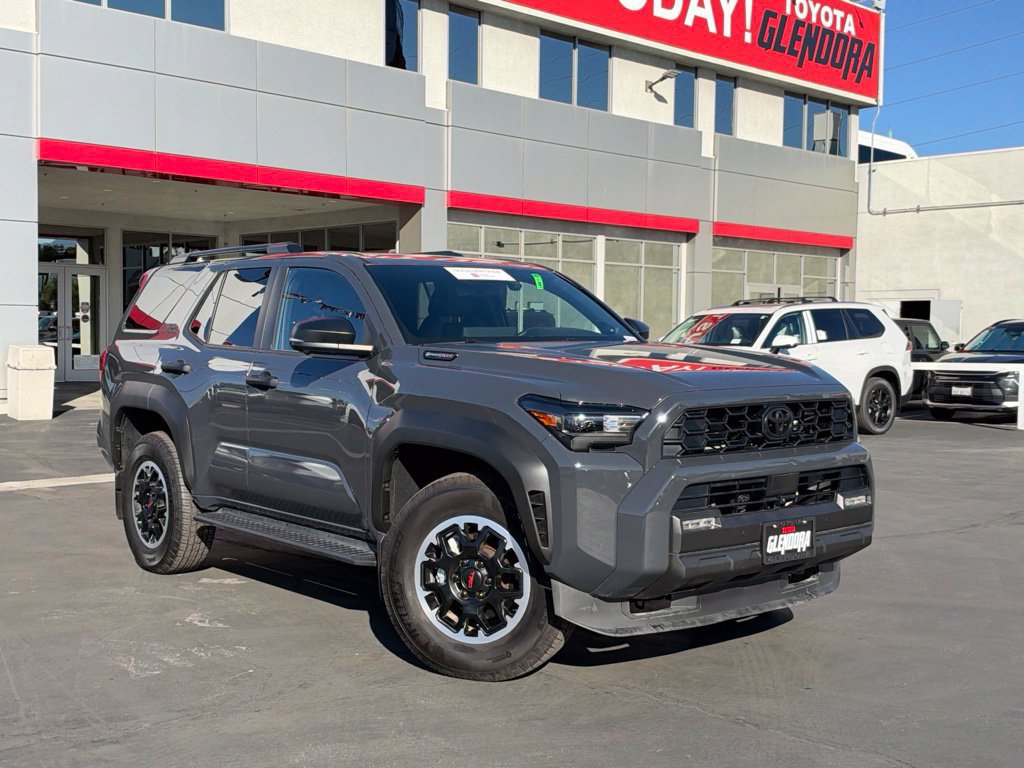 Certified 2026 Toyota 4Runner TRD Off-Road Premium AWD/4WD image 1