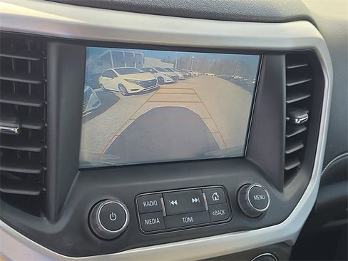 Used 2019 GMC Acadia SLT image 28