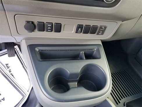 Used 2021 Nissan NV 2500 SV w/ Navigation Package image 18