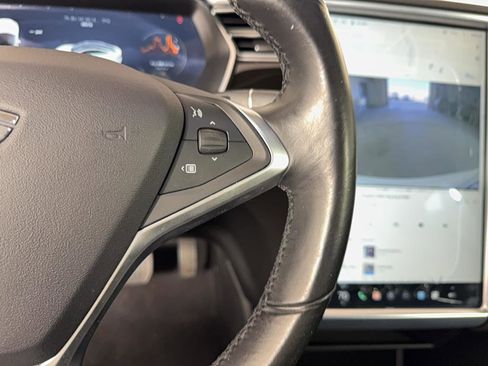 Used 2014 Tesla Model S 85 image 27