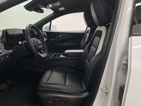 Used 2024 Chevrolet Blazer EV LT AWD/4WD image 13
