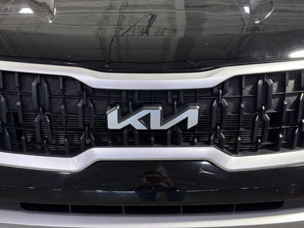 Used 2023 Kia Telluride EX AWD/4WD image 12
