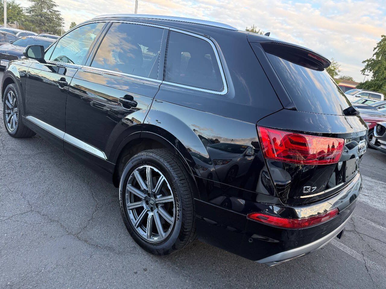 Used 2019 Audi Q7 2.0T Premium Plus AWD/4WD image 5