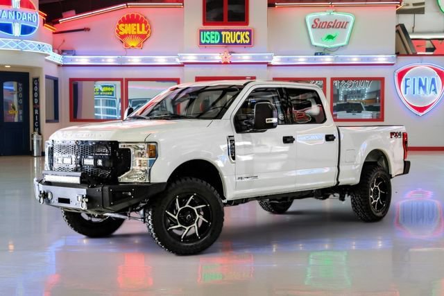 Used 2021 Ford F250 XLT w/ FX4 Off-Road Package AWD/4WD image 2