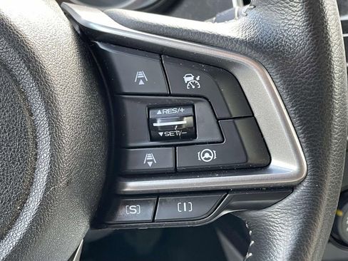 Used 2024 Subaru Forester Premium AWD/4WD image 12