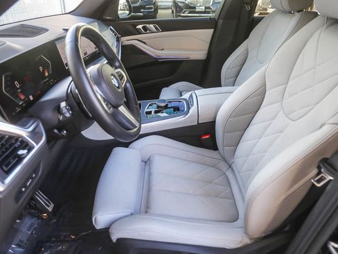 Certified 2024 BMW X5 xDrive40i w/ M Sport Package image 14