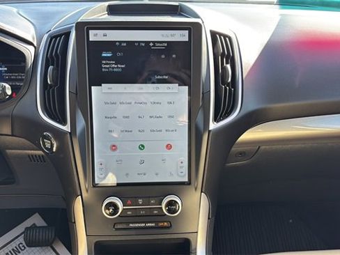 Used 2023 Ford Edge SEL w/ Convenience Package image 15