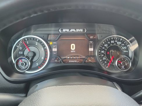 Used 2022 RAM 2500 Laramie AWD/4WD image 17