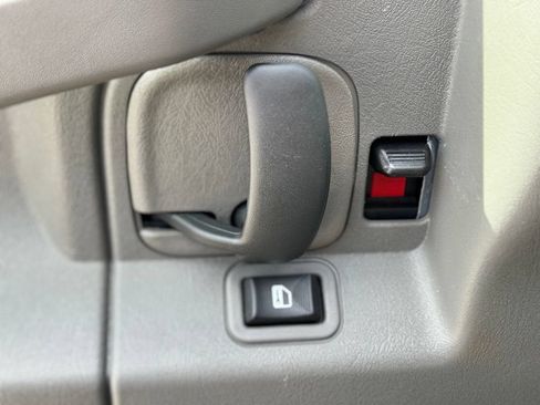Used 2025 Chevrolet Express 2500 w/ Driver Convenience Package RWD image 20