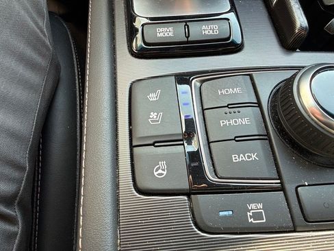Used 2018 Genesis G80 3.3T Sport AWD/4WD image 19