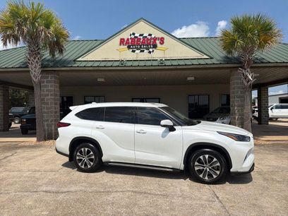 Used 2022 Toyota Highlander XLE