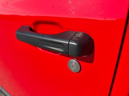 Used 2025 Jeep Gladiator Sport image 43