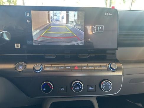 New 2026 Hyundai Kona SE image 11