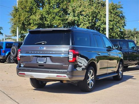 Used 2024 Ford Expedition Max Limited image 7