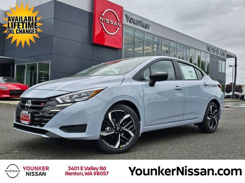 New 2025 Nissan Versa SR w/ Trunk Package image 1