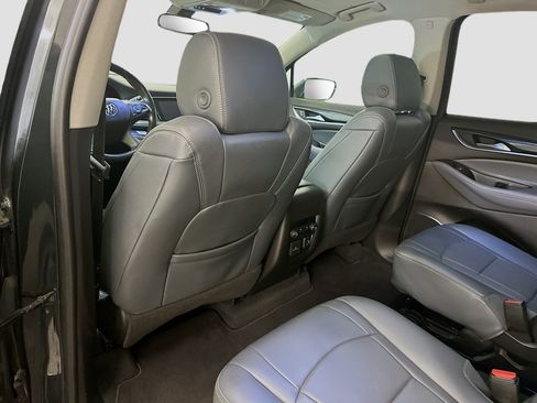Used 2019 Buick Enclave Essence AWD/4WD image 29