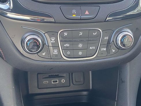 Used 2024 Chevrolet Equinox RS w/ RS Leather Package image 28