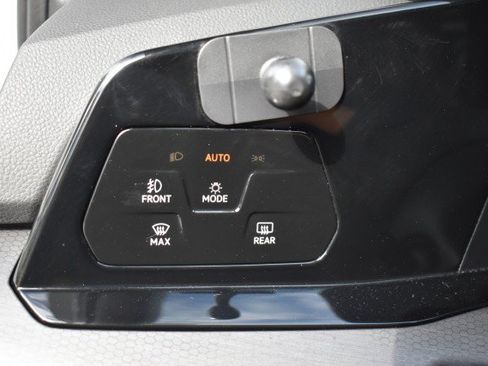 Used 2023 Volkswagen GTI 40th Anniversary Edition FWD image 30
