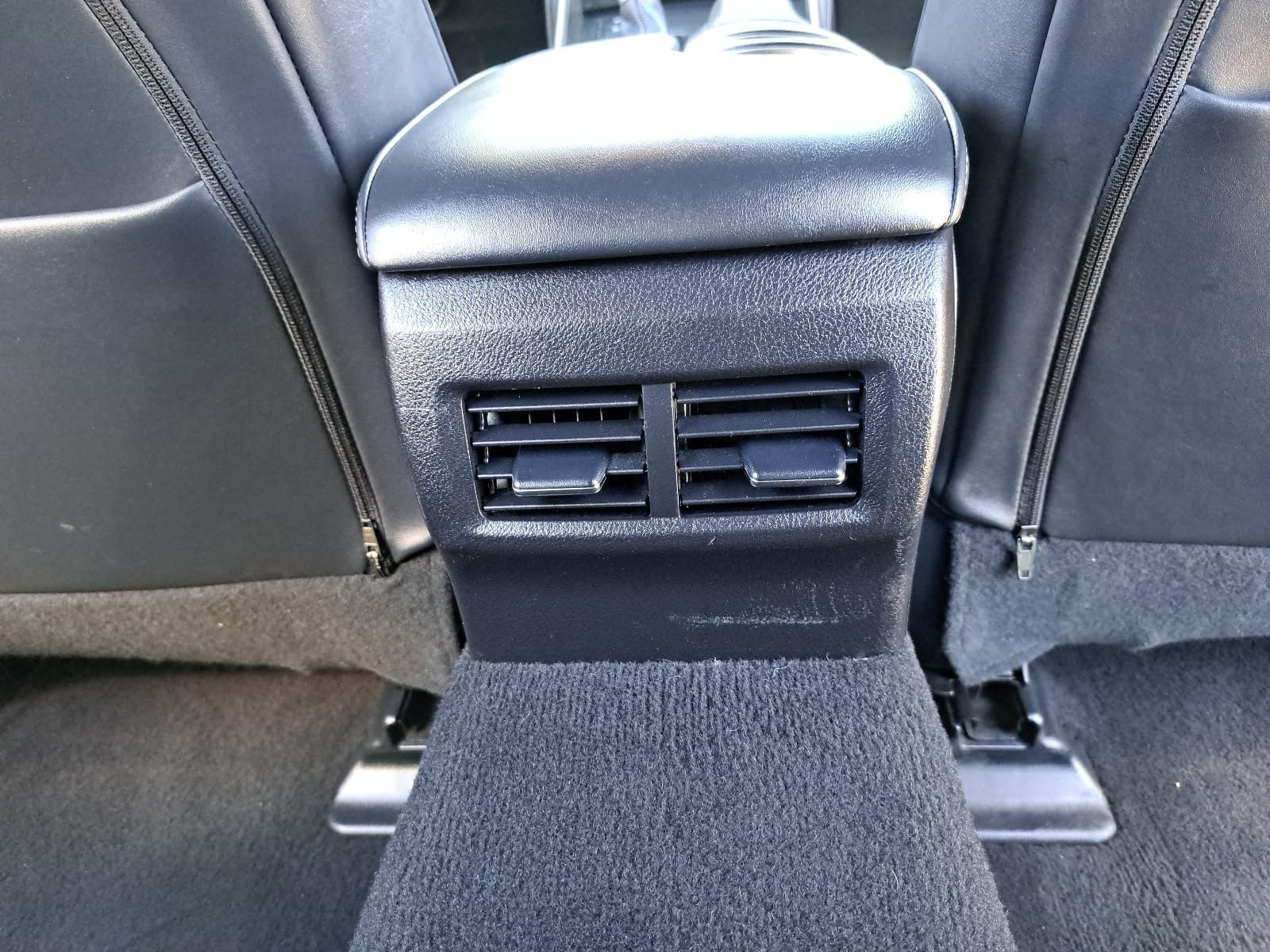 Used 2016 Lexus IS 350 AWD w/ F Sport Package image 12