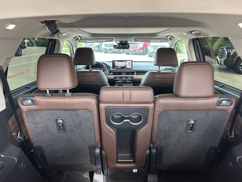 Used 2026 Honda Pilot Elite image 7