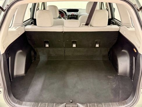Used 2014 Subaru Forester 2.5i image 28