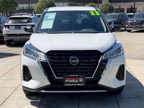 Used 2023 Nissan Kicks S image 10