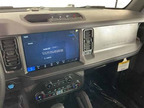 New 2025 Ford Bronco Big Bend w/ Black Diamond Package AWD/4WD image 18