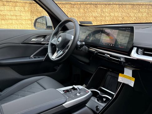 New 2026 BMW X1 xDrive28i w/ Convenience Package image 8