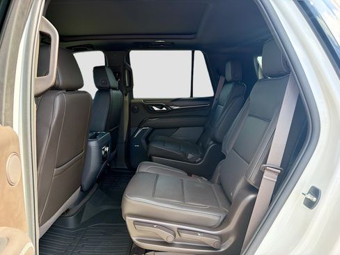 Used 2022 GMC Yukon Denali AWD/4WD image 23