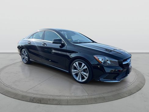 Used 2018 Mercedes-Benz CLA 250 4MATIC image 6