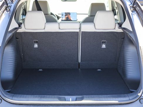 New 2026 Honda HR-V LX image 12