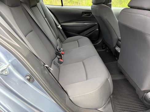 Used 2026 Toyota Corolla LE FWD image 15