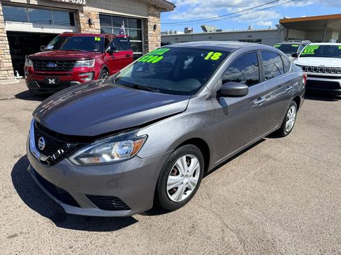 Used 2018 Nissan Sentra SV FWD image 3