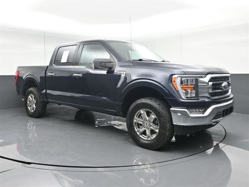 Used 2021 Ford F150 XLT w/ Equipment Group 302A High AWD/4WD image 3