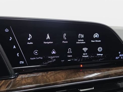 Used 2021 Cadillac Escalade Sport Platinum w/ LPO, ONYX Package AWD/4WD image 18