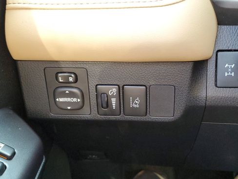 Certified 2017 Toyota RAV4 XLE image 22