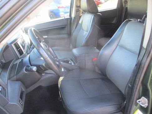 Used 2008 Jeep Grand Cherokee Laredo image 6